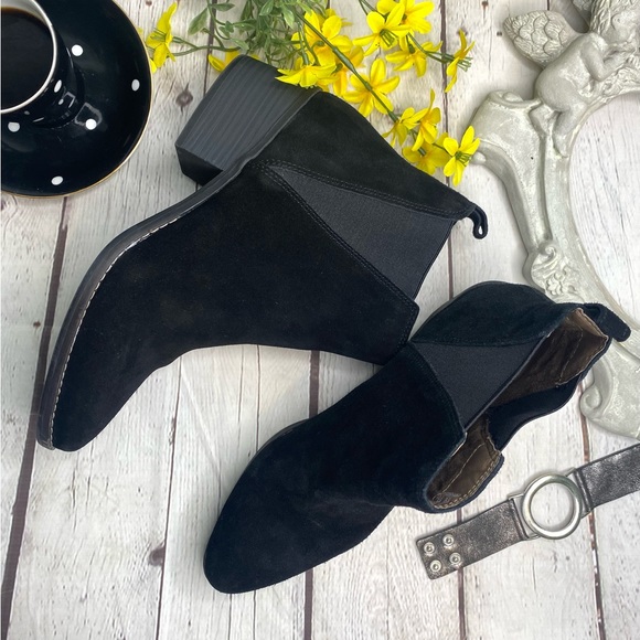 White Mountain Shoes - White Mountain Women’s HAMMOND Black Suede Leather Ankle Boot 10M With Box